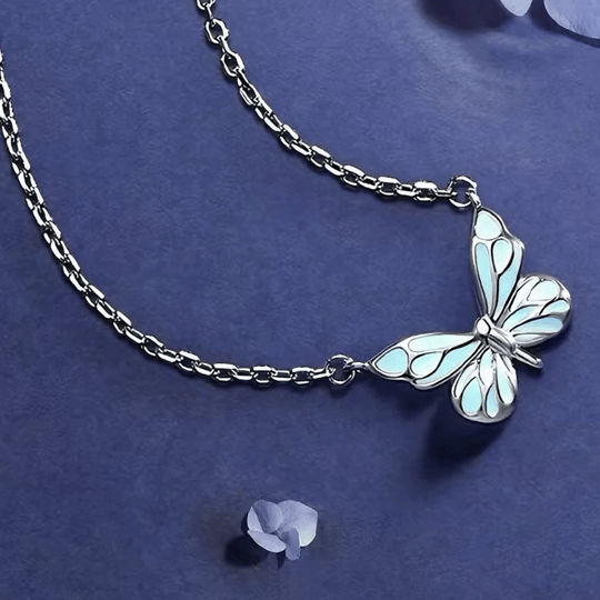 Collar Mariposa Azul Luminosa