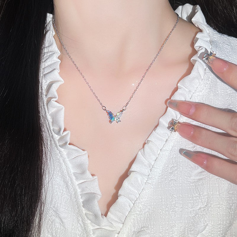 Collar Sueño Celestial de Mariposa