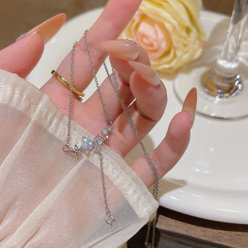 Collar Mariposa Long de Estrellas