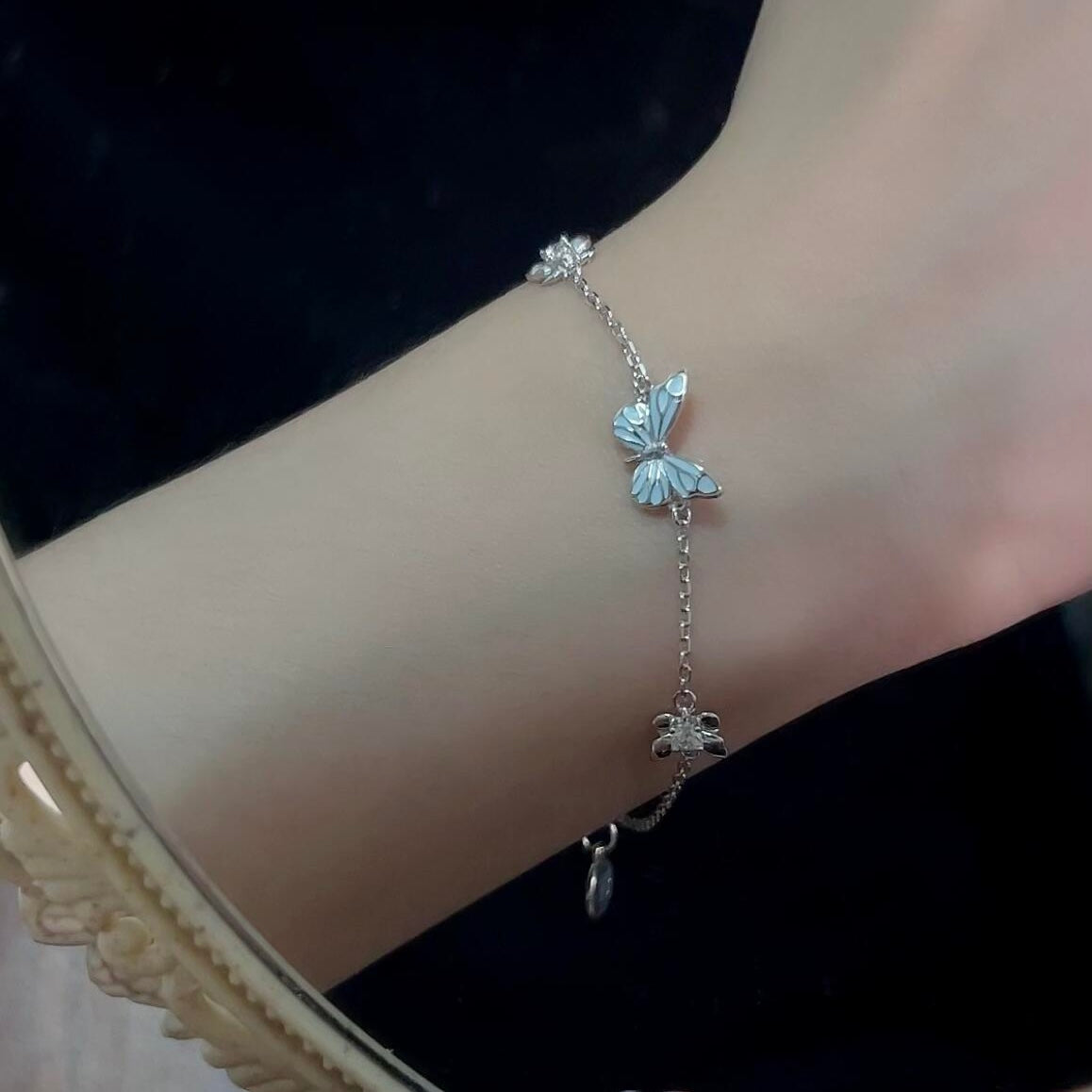 Pulsera Mariposa Azul Luminosa
